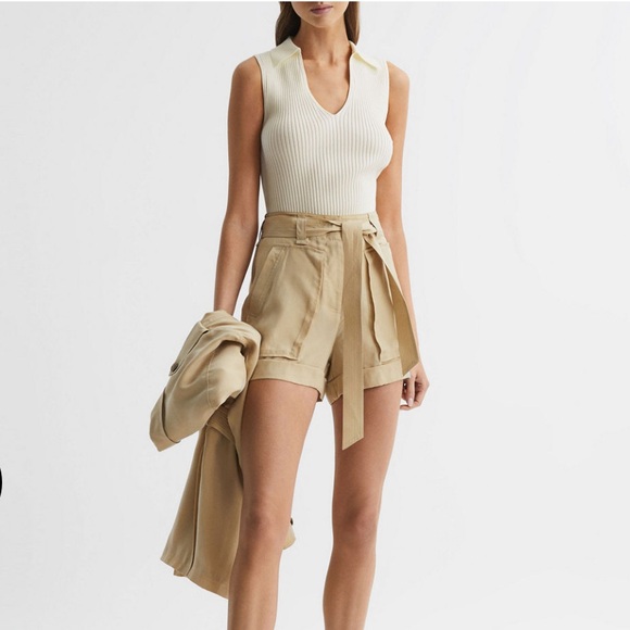 Reiss Sweaters - Reiss Cream V-Neck Sleeveless Sweater